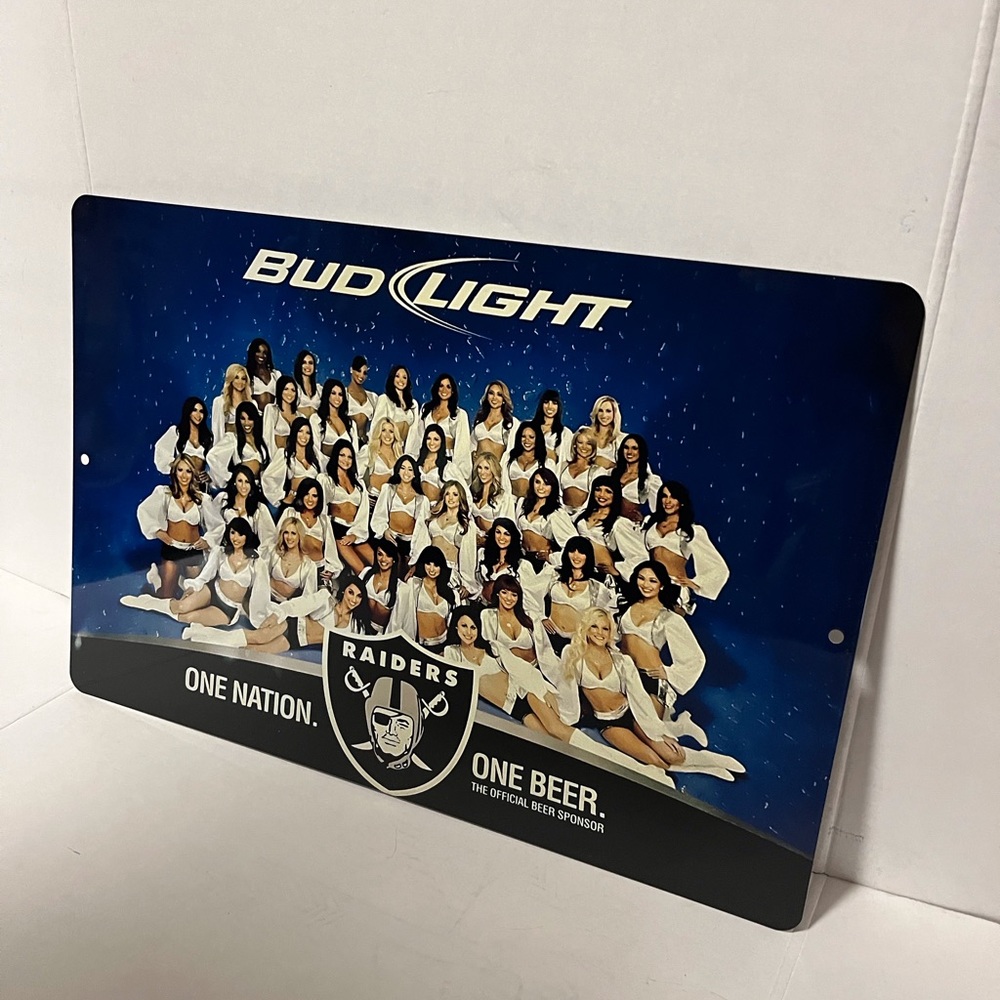 Las Vegas Raiders NFL Budlight beer signRaiders Cheerleaders Display
